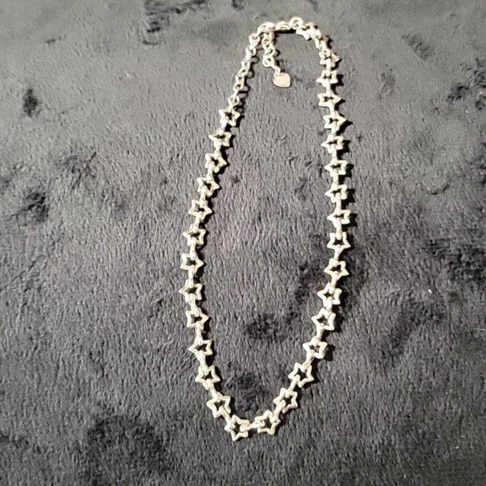 SILVER STARS NECKLACE EUC